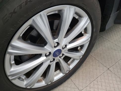 Used 2017 Ford Escape Titanium w/ Equipment Group 301A image 31