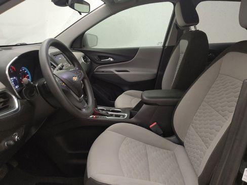 Used 2020 Chevrolet Equinox LS w/ LS Convenience Package FWD image 17