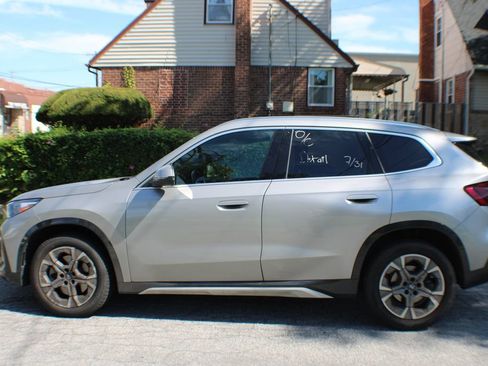 Used 2025 BMW X1 xDrive28i AWD/4WD image 8