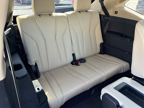 Certified 2024 Acura MDX SH-AWD w/ Advance Package image 32