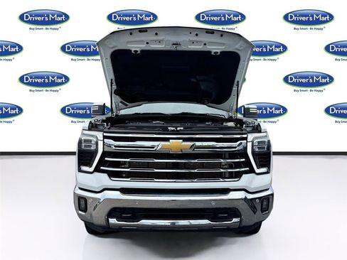 Used 2024 Chevrolet Silverado 2500 LTZ w/ LTZ Plus Package image 35