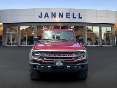 New 2026 Ford Bronco Outer Banks w/ Sasquatch Package