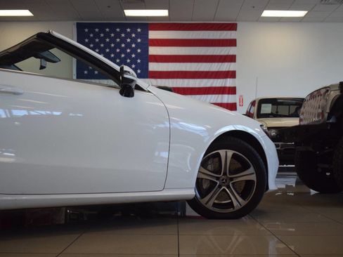 Used 2018 Mercedes-Benz E 400 Cabriolet image 33