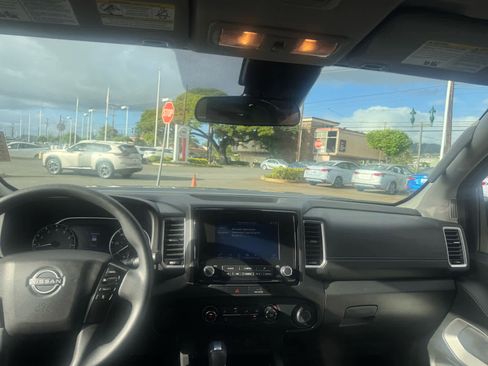 Certified 2023 Nissan Frontier SV w/ Technology Package image 10