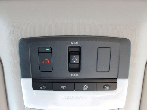 New 2025 Nissan Sentra SV w/ SV Premium Package image 21