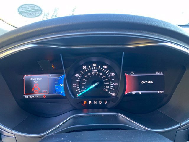 Used 2017 Ford Fusion SE w/ Fusion SE Technology Package FWD image 20