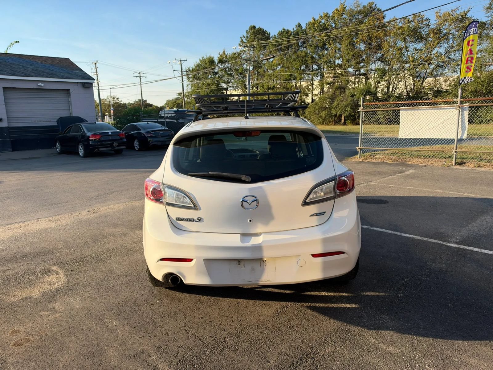 Used 2012 MAZDA MAZDA3 i Touring FWD image 2