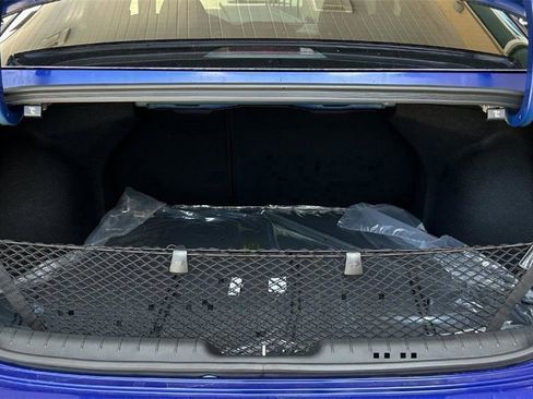 Used 2024 Hyundai Elantra SEL w/ Convenience Package image 17