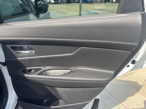 New 2025 Nissan Murano SL image 19