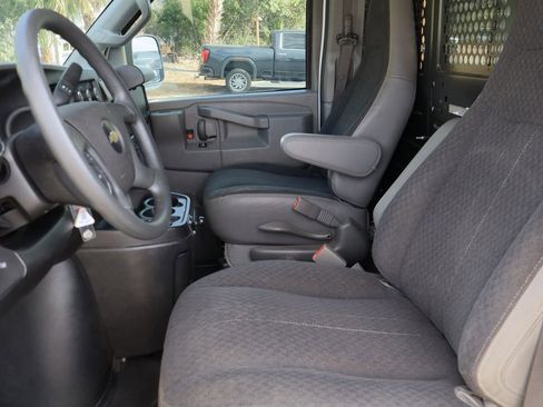 Used 2019 Chevrolet Express 2500 w/ Driver Convenience Package image 20