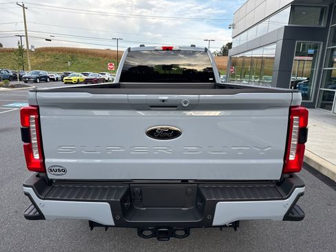 New 2026 Ford F250 Lariat w/ Black Appearance Package image 8