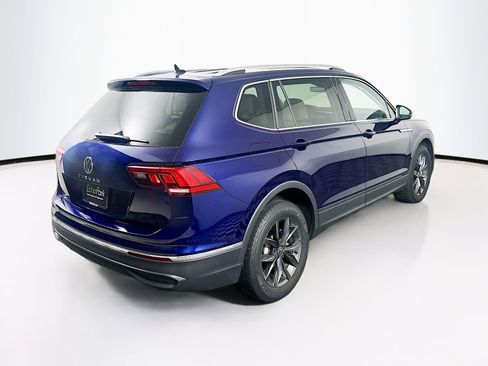 Used 2023 Volkswagen Tiguan SE image 10