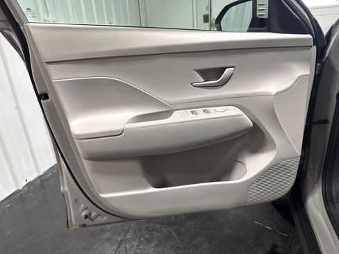 Used 2024 Hyundai Kona SEL AWD/4WD image 23