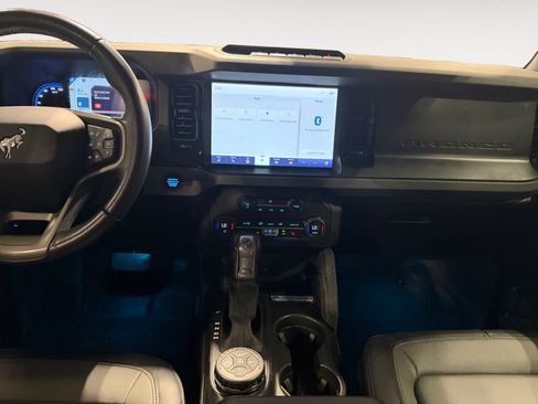 Used 2023 Ford Bronco Everglades AWD/4WD image 12
