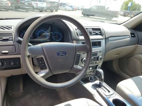 Used 2011 Ford Fusion SE FWD image 14