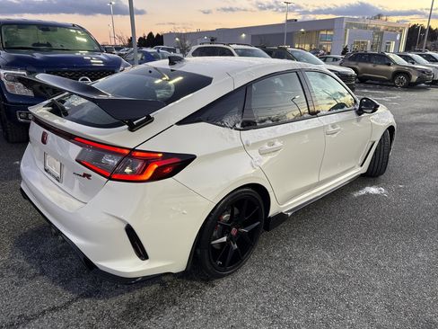 Used 2025 Honda Civic Type R image 7
