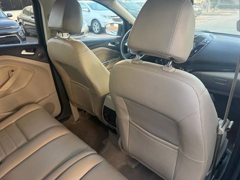 Used 2016 Ford Escape Titanium image 17