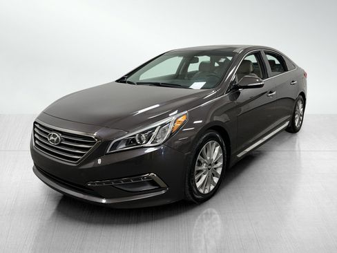 Used 2015 Hyundai Sonata Limited w/ Option Group 05 image 2