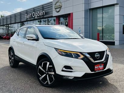 Certified 2022 Nissan Rogue Sport SL w/ Premium Package
