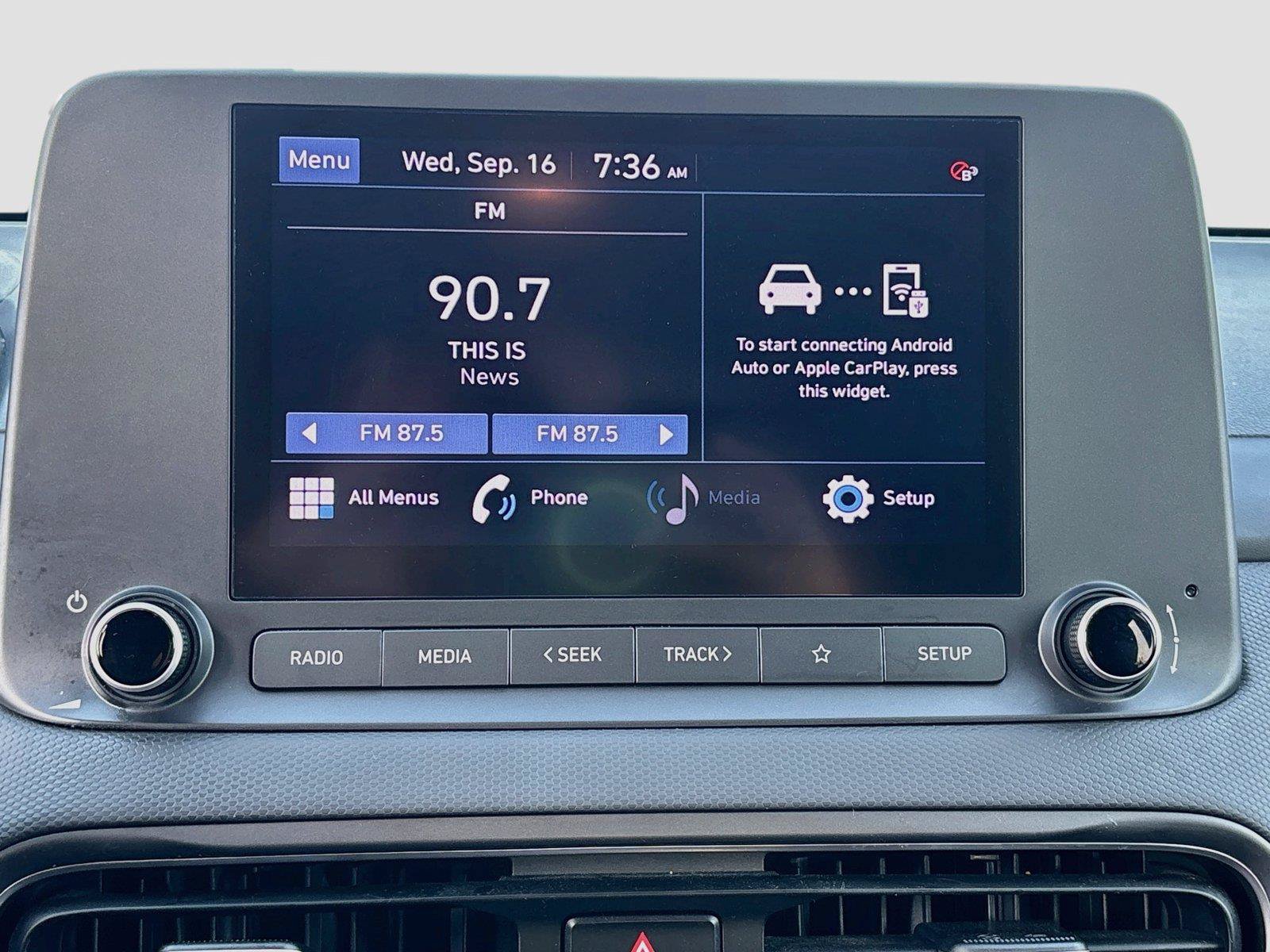 Used 2022 Hyundai Kona SEL w/ Cargo Package FWD image 14