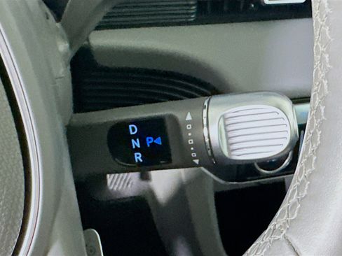 Used 2024 Hyundai Ioniq 5 SEL image 25