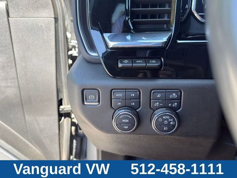 Used 2024 Chevrolet Silverado 3500 High Country w/ Technology Package AWD/4WD image 29