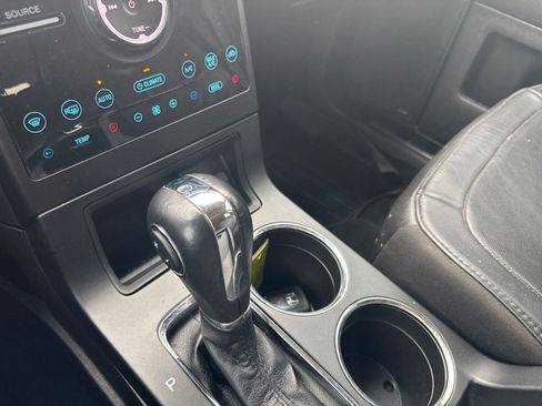 Used 2019 Ford Flex Limited FWD image 45