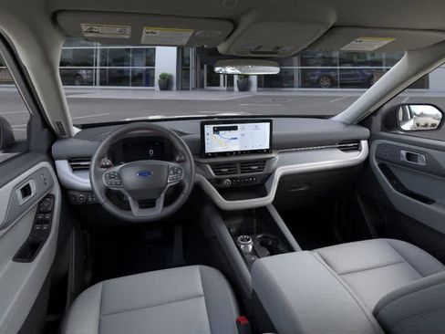 New 2026 Ford Explorer Active w/ Active Comfort Package image 9