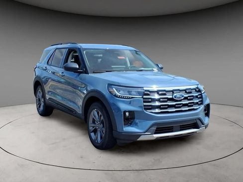 New 2026 Ford Explorer Active w/ Active Comfort Package AWD/4WD image 14