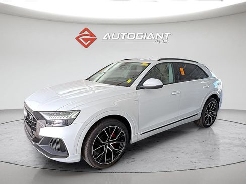 Used 2019 Audi Q8 Prestige w/ Luxury Package image 1