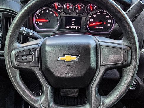 Used 2024 Chevrolet Silverado 2500 Custom w/ Custom Value Package AWD/4WD image 30