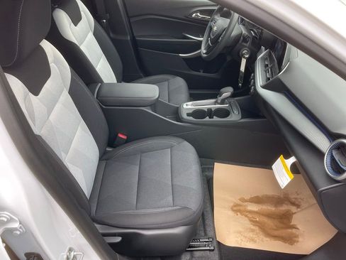 New 2026 Chevrolet Trax LS image 19