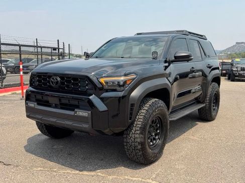 Used 2026 Toyota 4Runner TRD Off-Road Premium AWD/4WD image 2