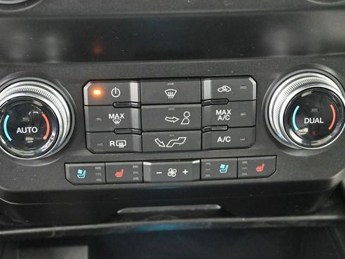 Used 2020 Ford F150 Platinum w/ Equipment Group 701A Luxury image 32