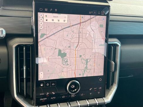 New 2026 GMC Acadia Elevation image 8