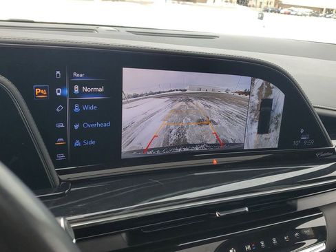 Certified 2024 Cadillac Escalade Sport image 16