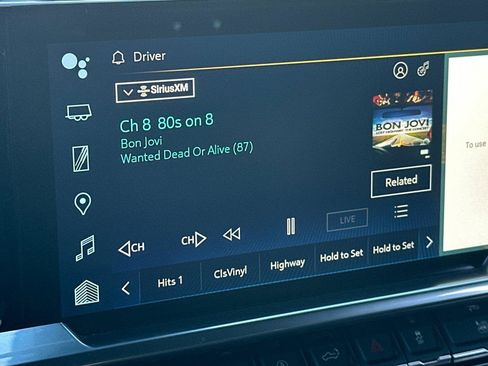 Used 2024 Chevrolet Silverado 1500 LT image 24