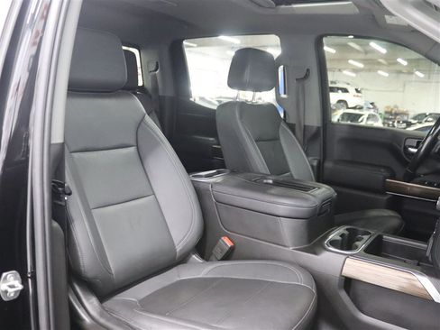 Used 2021 Chevrolet Silverado 1500 LT Trail Boss w/ Convenience Package II AWD/4WD image 28