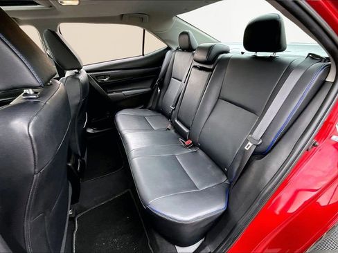 Used 2019 Toyota Corolla XSE image 21