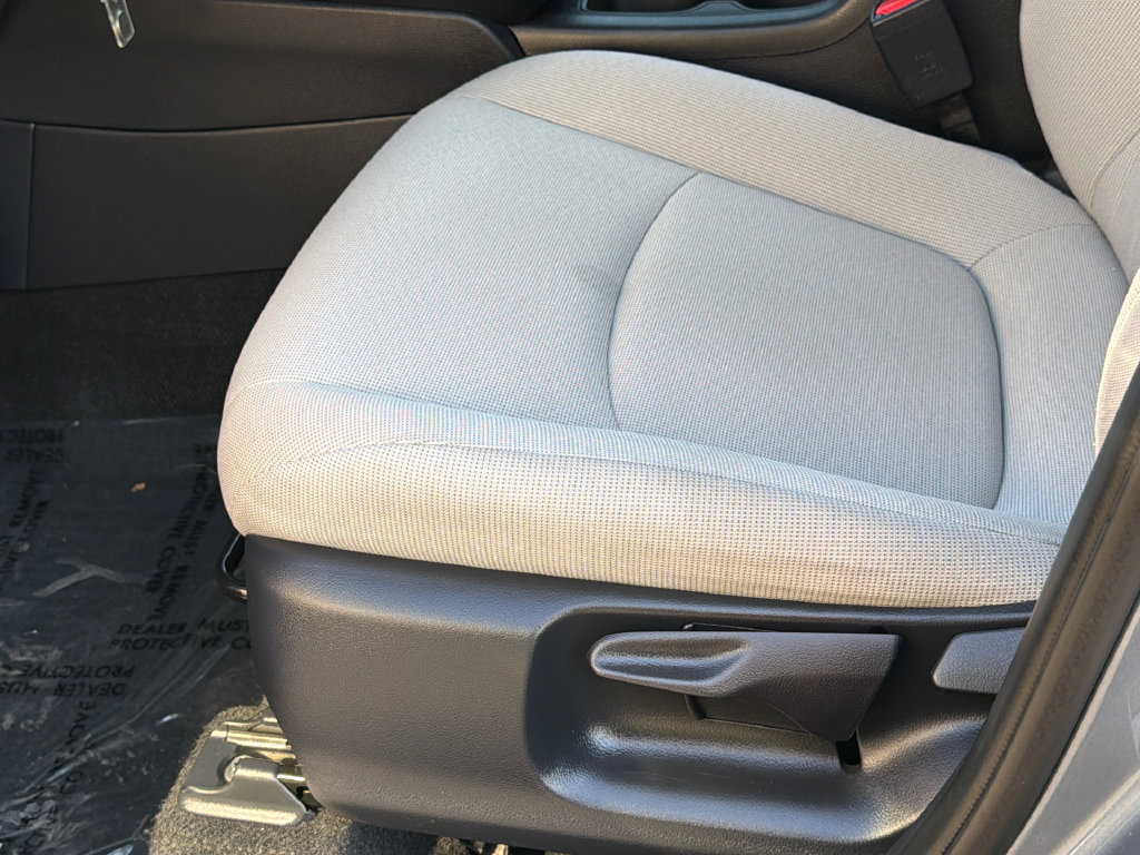 Used 2026 Toyota Corolla Cross L FWD image 19