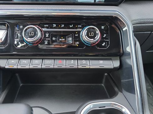 Used 2023 GMC Sierra 1500 Denali AWD/4WD image 28