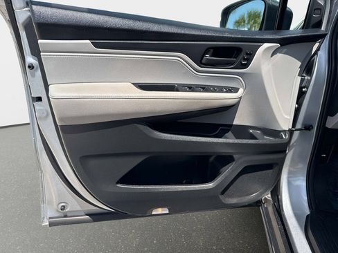 Certified 2024 Honda Odyssey EX-L image 15