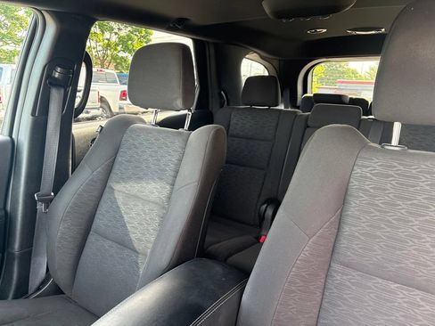 Used 2024 Dodge Durango SXT AWD/4WD image 7
