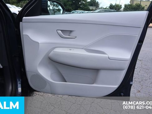 Used 2024 Hyundai Kona SEL FWD image 29
