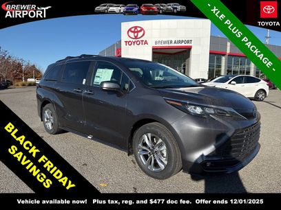 New 2025 Toyota Sienna XLE