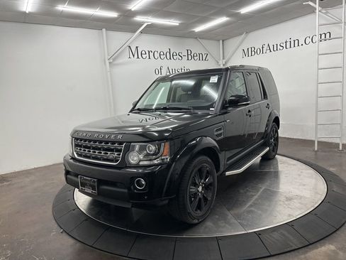Used 2016 Land Rover LR4 HSE image 3