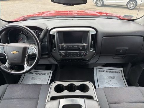 Used 2019 Chevrolet Silverado 1500 LT AWD/4WD image 23