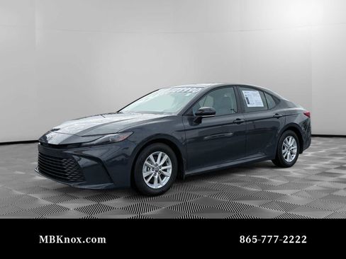 Used 2025 Toyota Camry LE FWD image 1