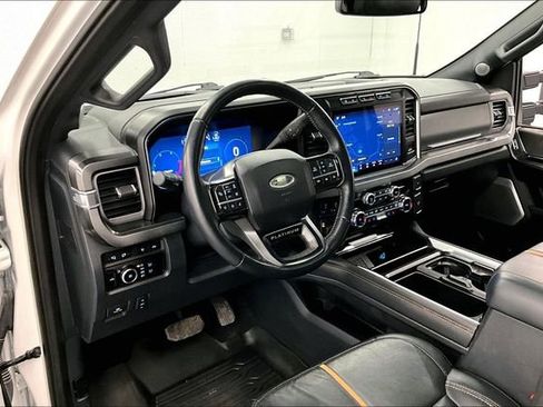 Used 2024 Ford F350 Platinum image 13