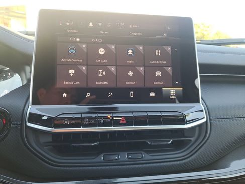 New 2026 Jeep Compass Latitude image 7